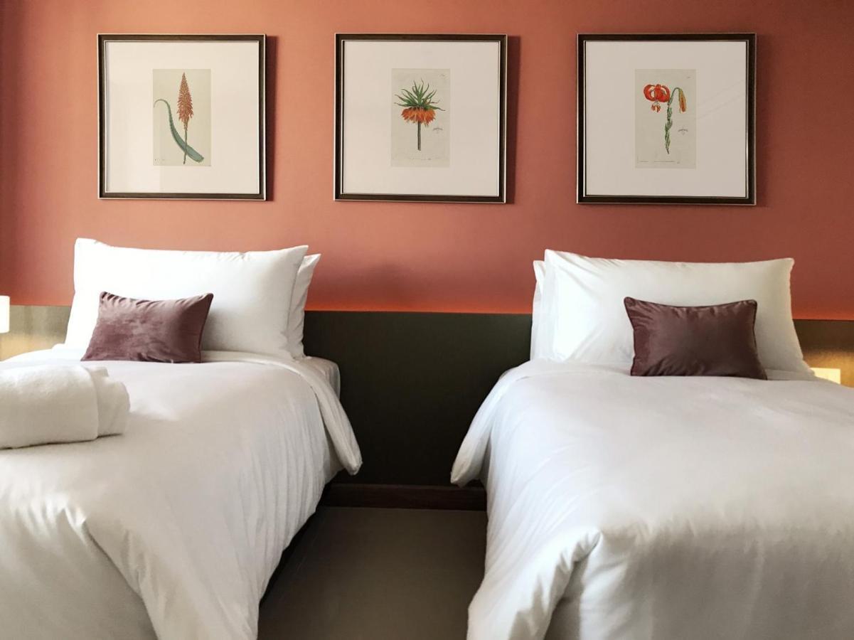 The Raintree Hotel 치앙마이 외부 사진